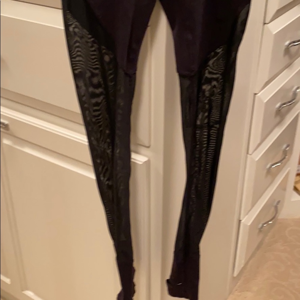 Alo sheer insert legging